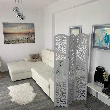 Appartement Oasis By The Sea à Primorsko Extérieur photo