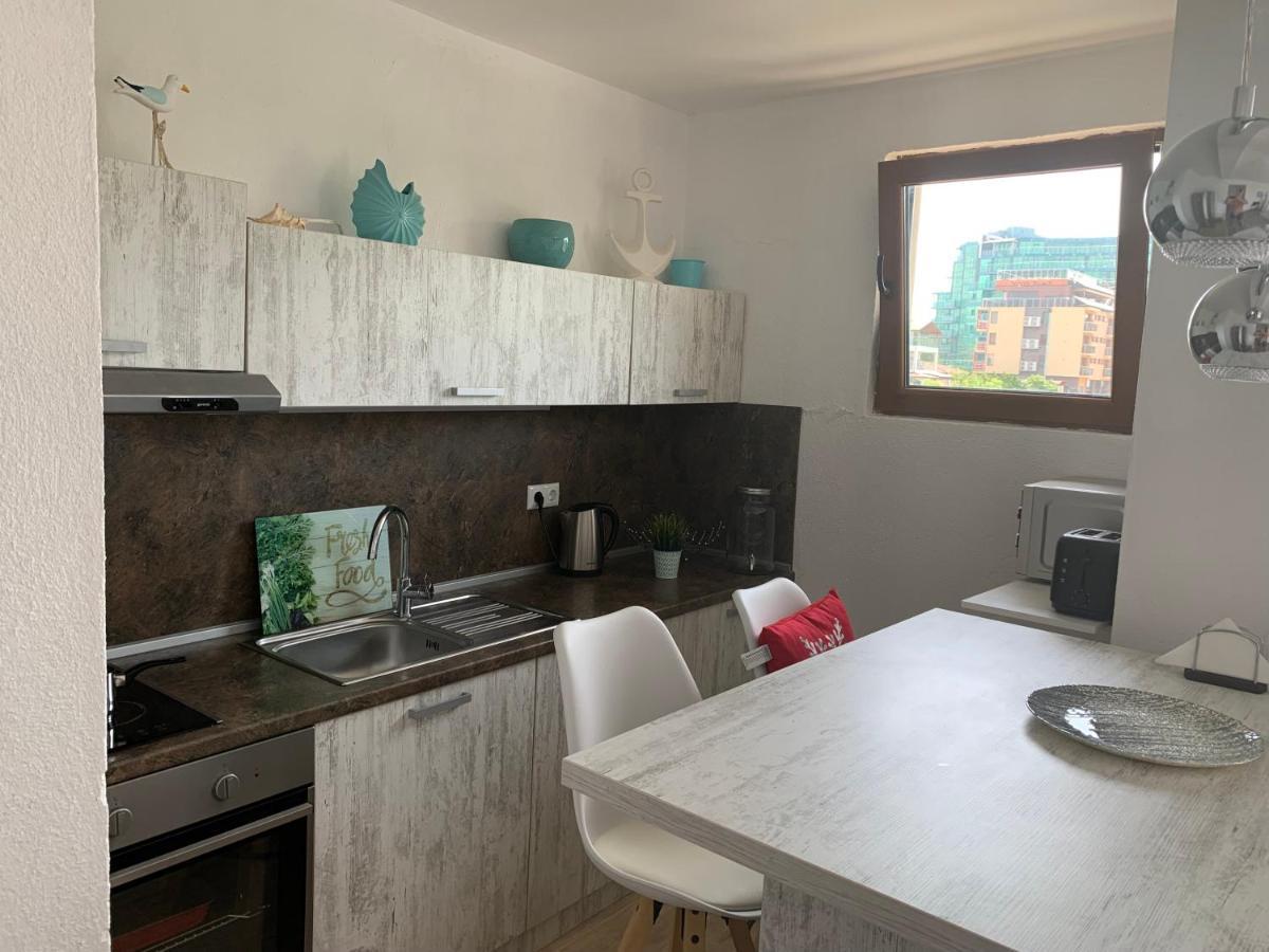 Appartement Oasis By The Sea à Primorsko Extérieur photo